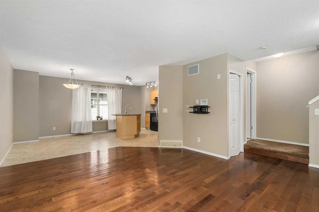 205 Mckenzie Towne Gate SE