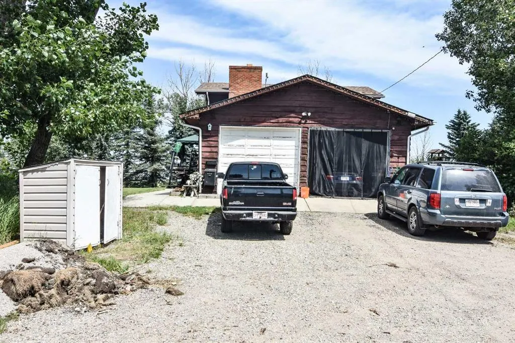 241053 Highway 24
