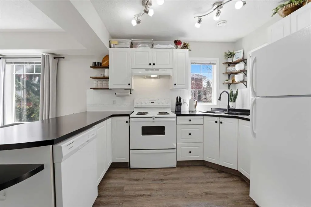 5220 50A Avenue #1805