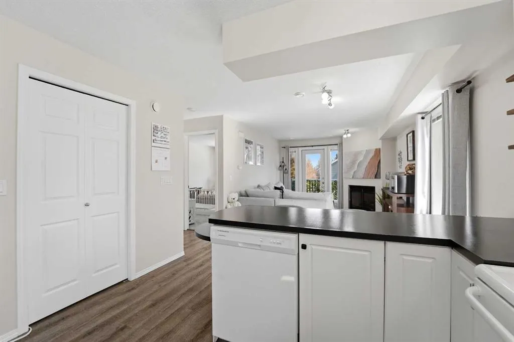 5220 50A Avenue #1805