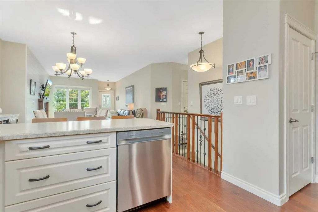 7001 52 Street #1