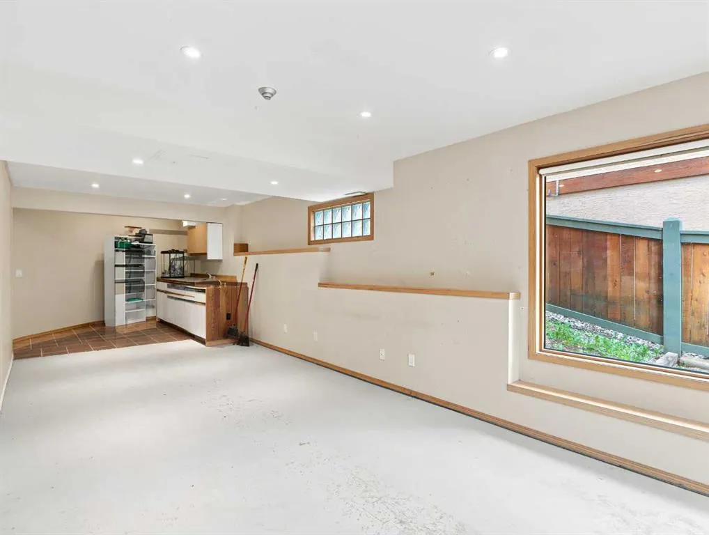 2 Terrace Place