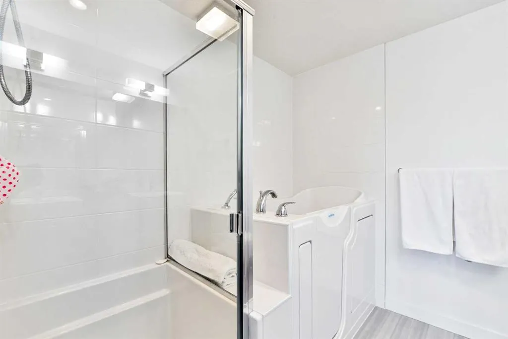45 Aspenmont Heights SW #213