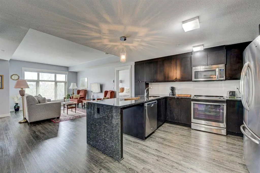 45 Aspenmont Heights SW #213