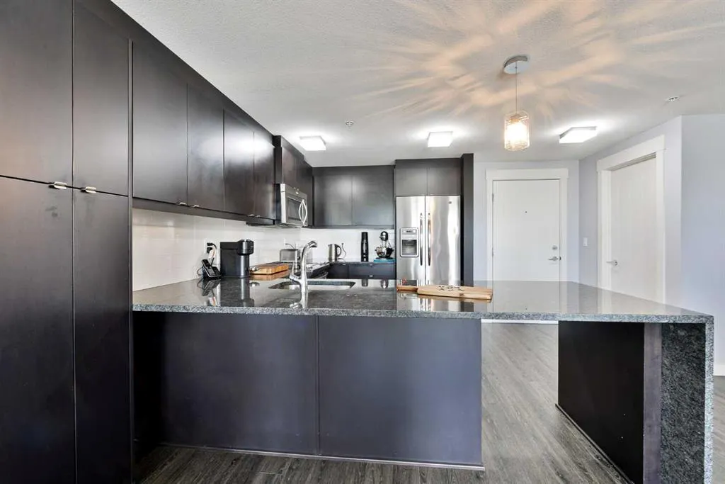 45 Aspenmont Heights SW #213