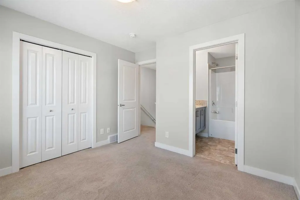 138 Seton Passage SE #28