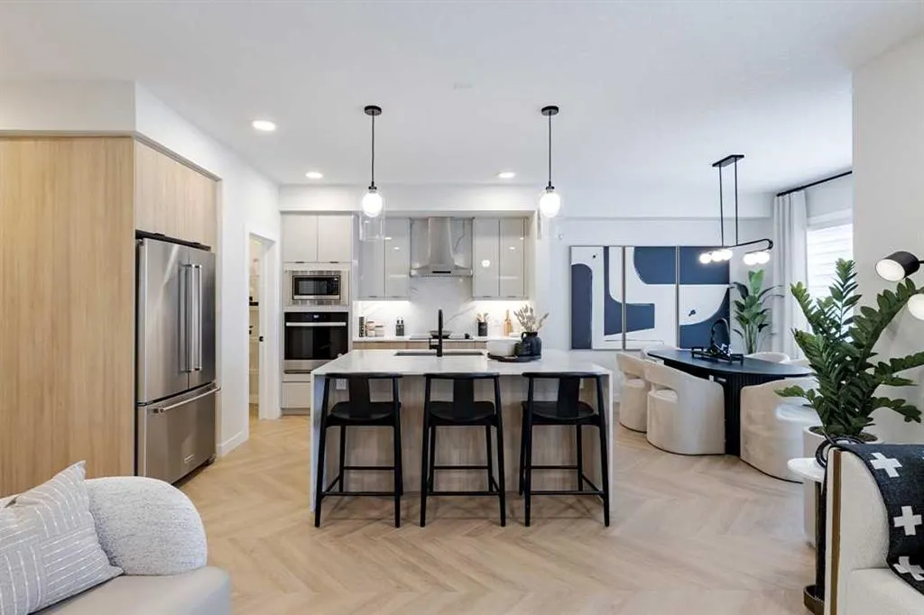 190 Rosemary Gardens SE