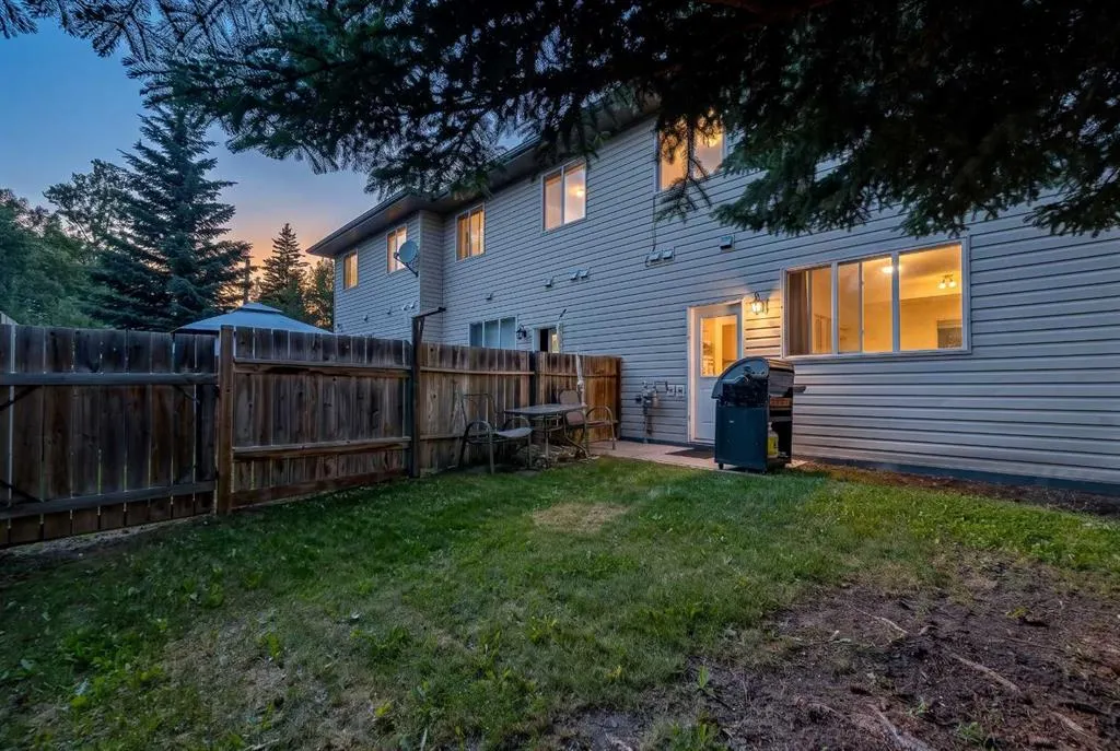 4406 46 Avenue #3