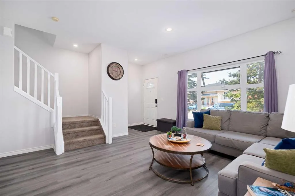 4406 46 Avenue #3