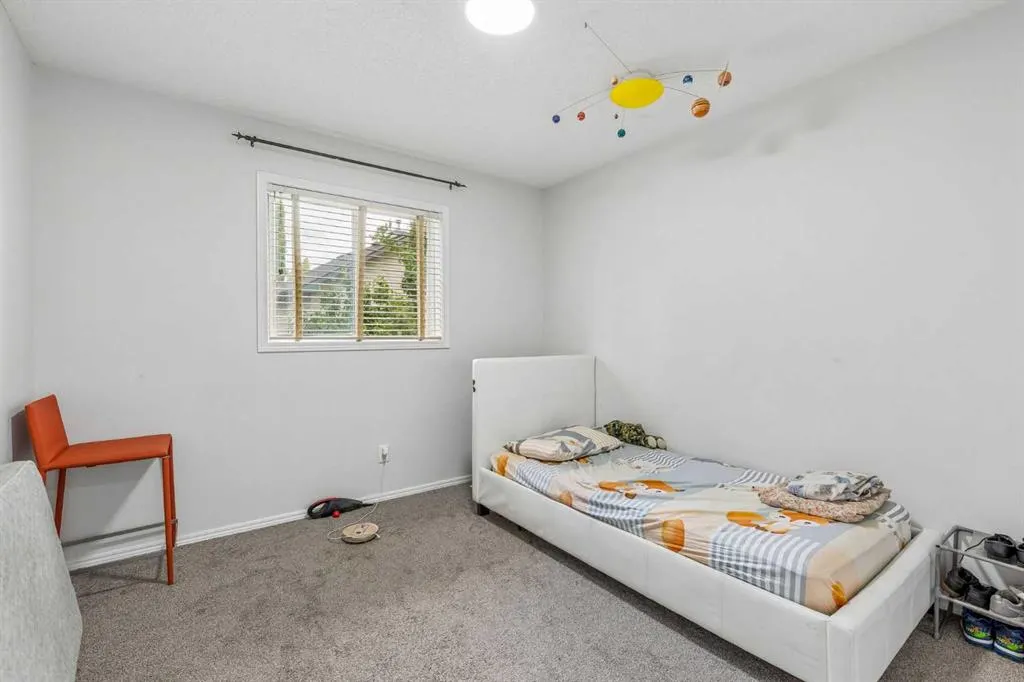 60 Cranfield Park SE