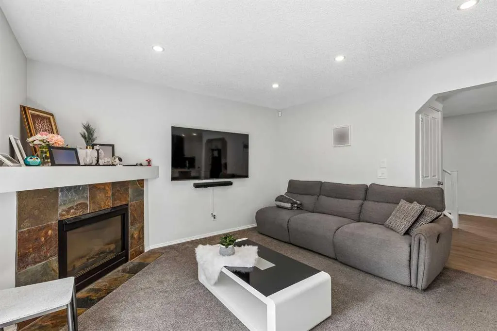 60 Cranfield Park SE