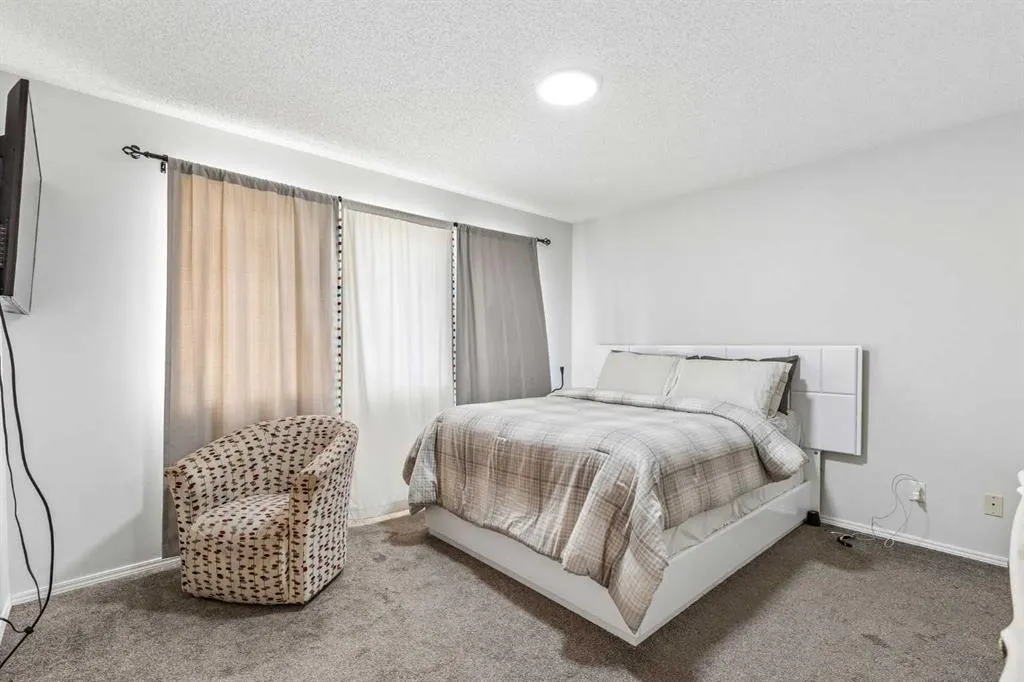 60 Cranfield Park SE