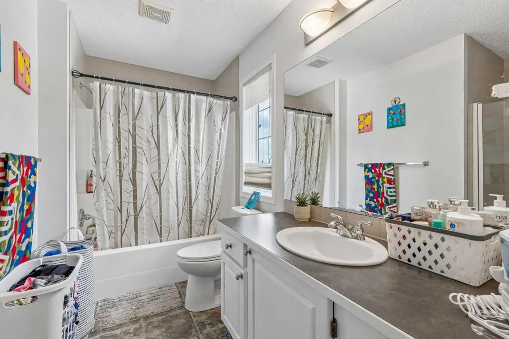 60 Cranfield Park SE
