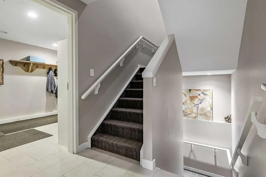 414 Main Street NW