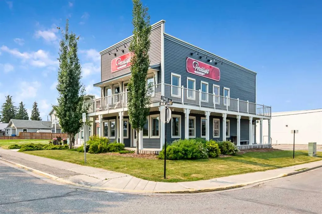 414 Main Street NW