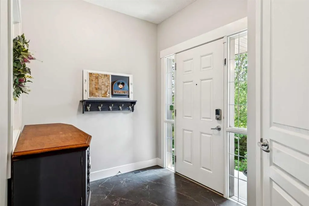 130 Tuscany Valley Green NW