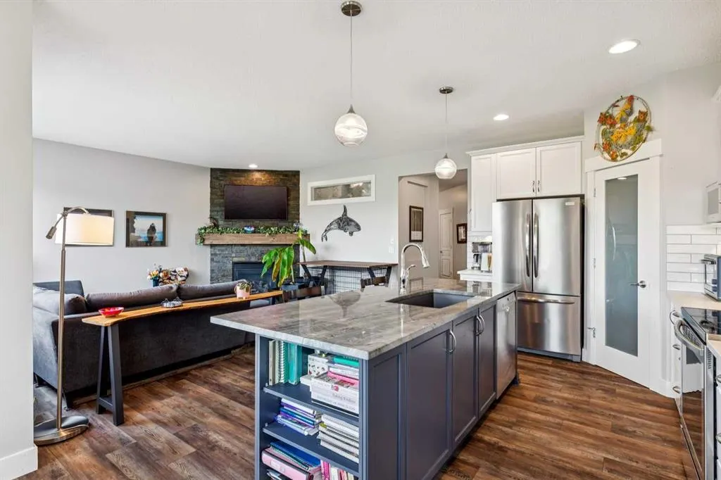 130 Tuscany Valley Green NW
