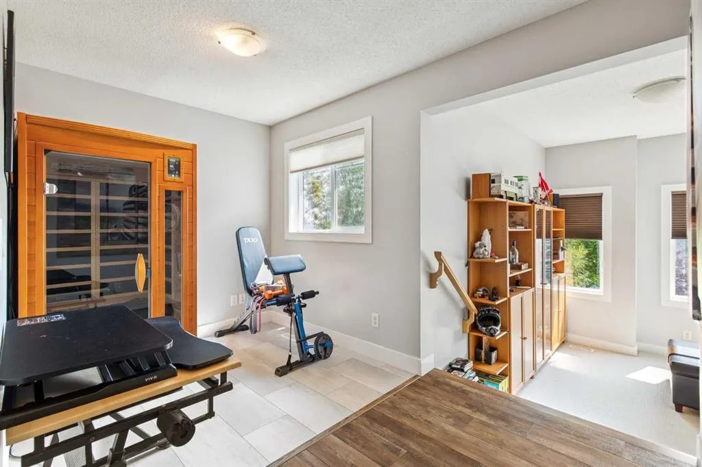 130 Tuscany Valley Green NW