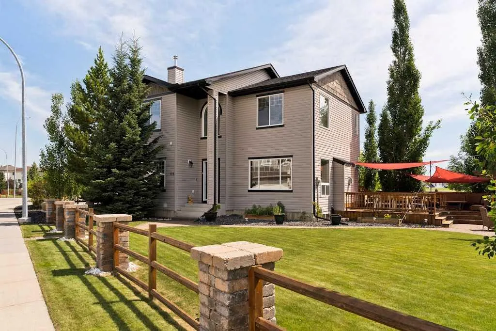 115 Rockmont Court NW