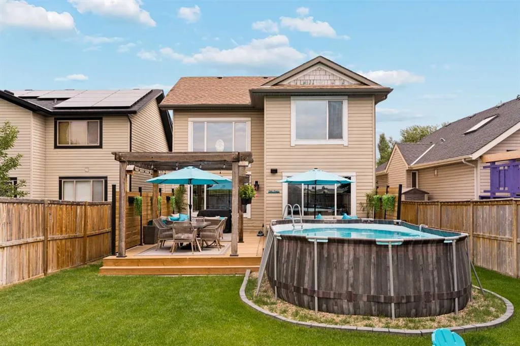 391 Auburn Bay Heights SE