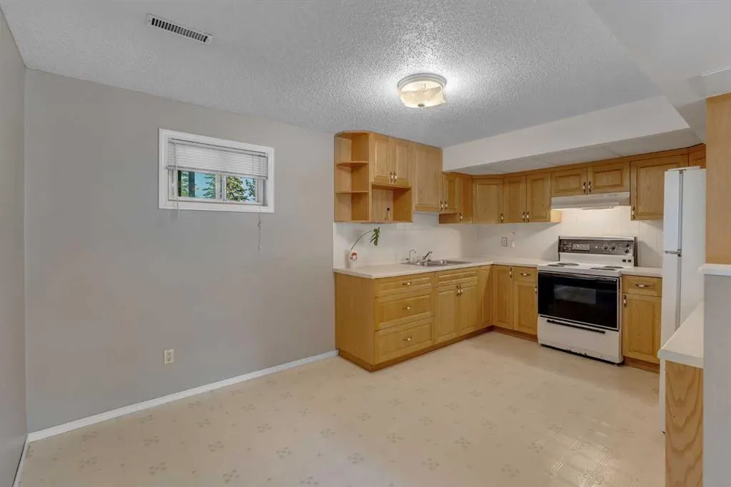283055 Township Road 250