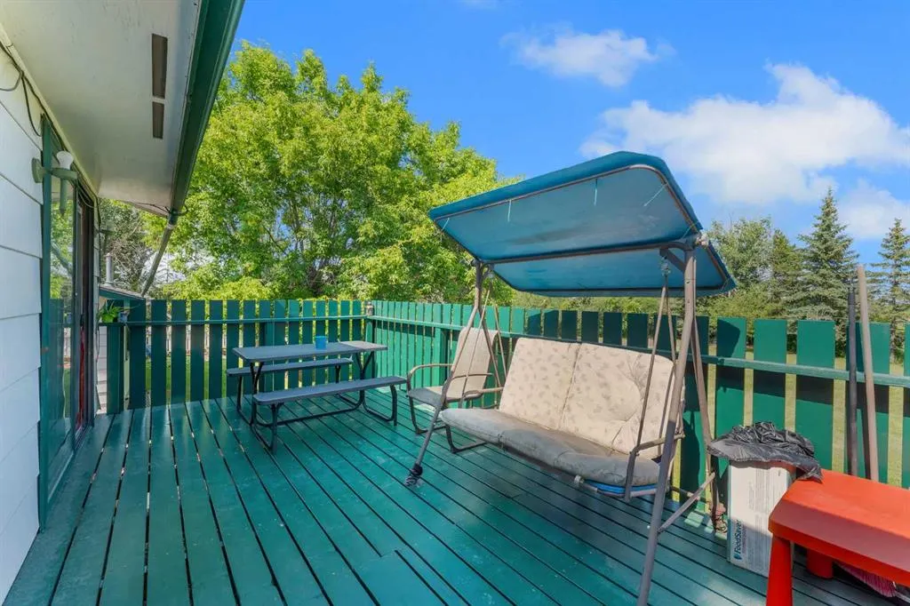 283055 Township Road 250