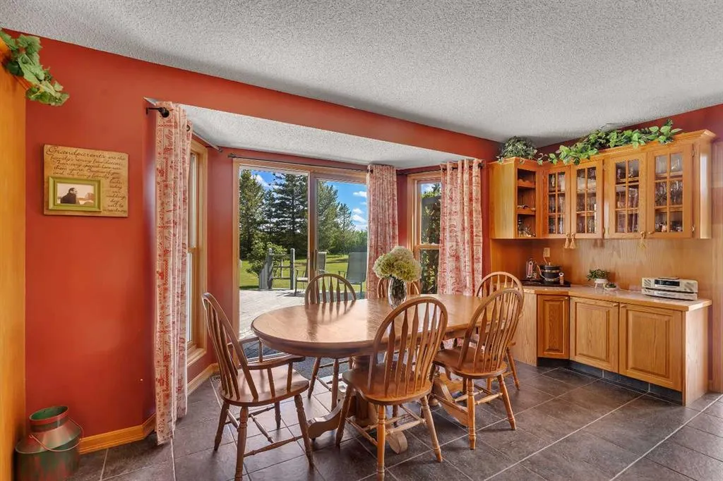 265028 Range Road 44