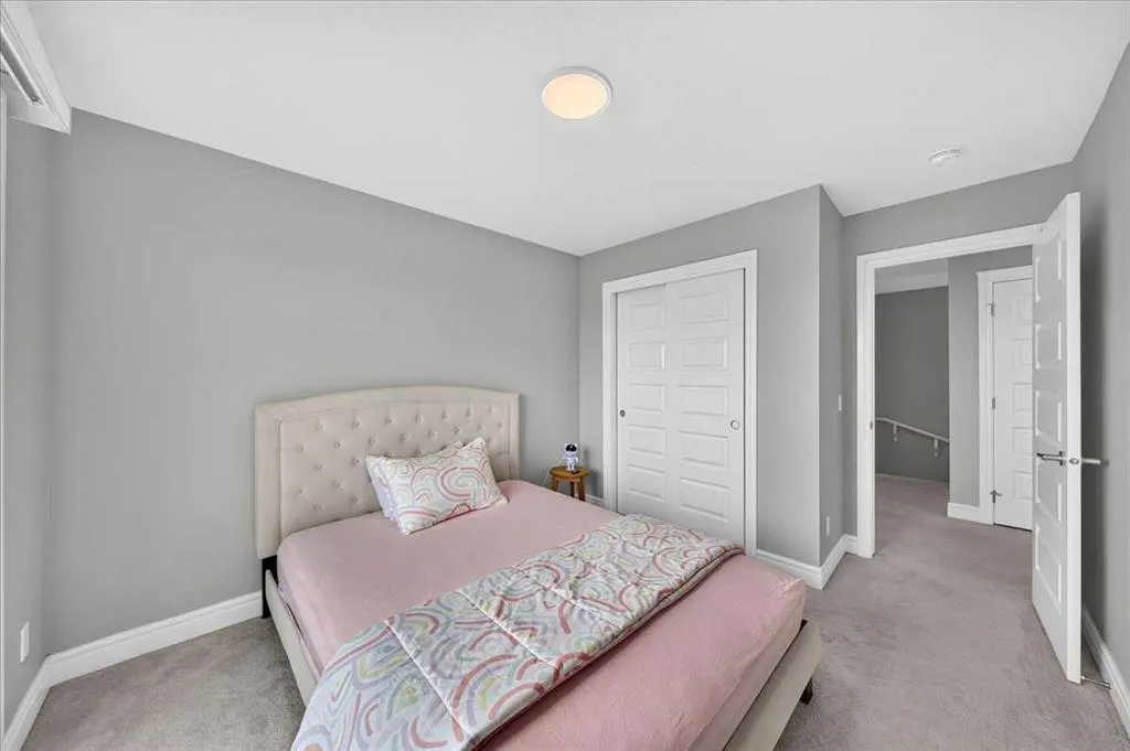230 Seton Passage SE #79