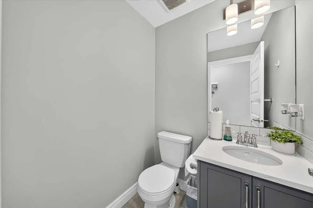 230 Seton Passage SE #79