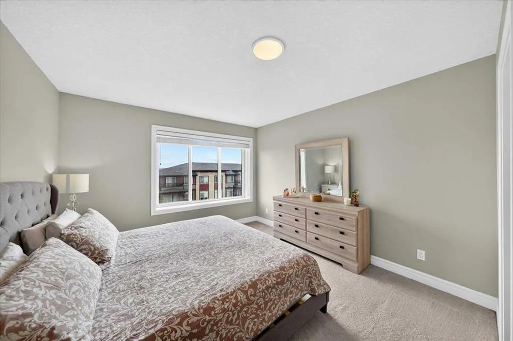 230 Seton Passage SE #79