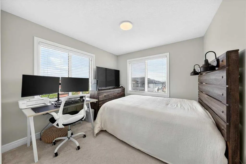 230 Seton Passage SE #79