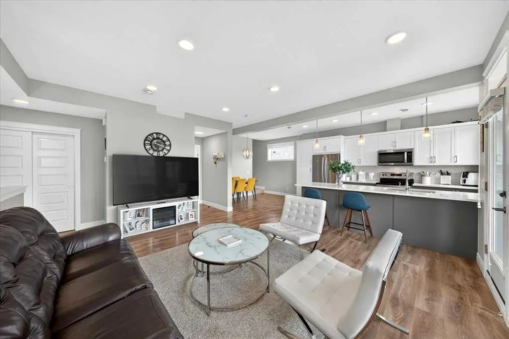 230 Seton Passage SE #79