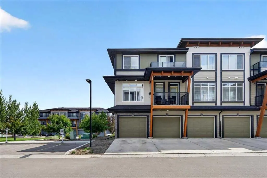 230 Seton Passage SE #79