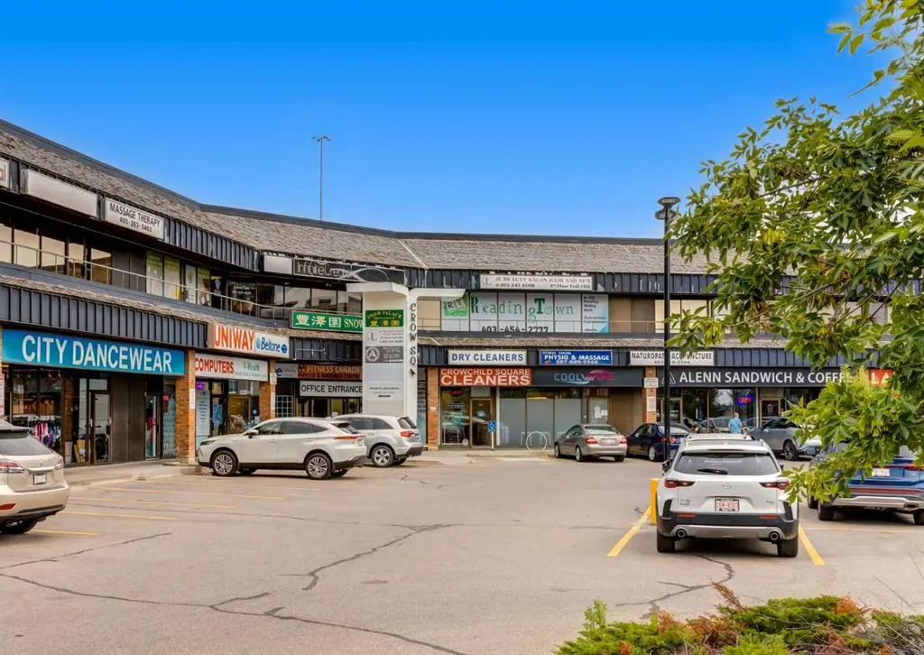 5403 Crowchild Trail NW #116