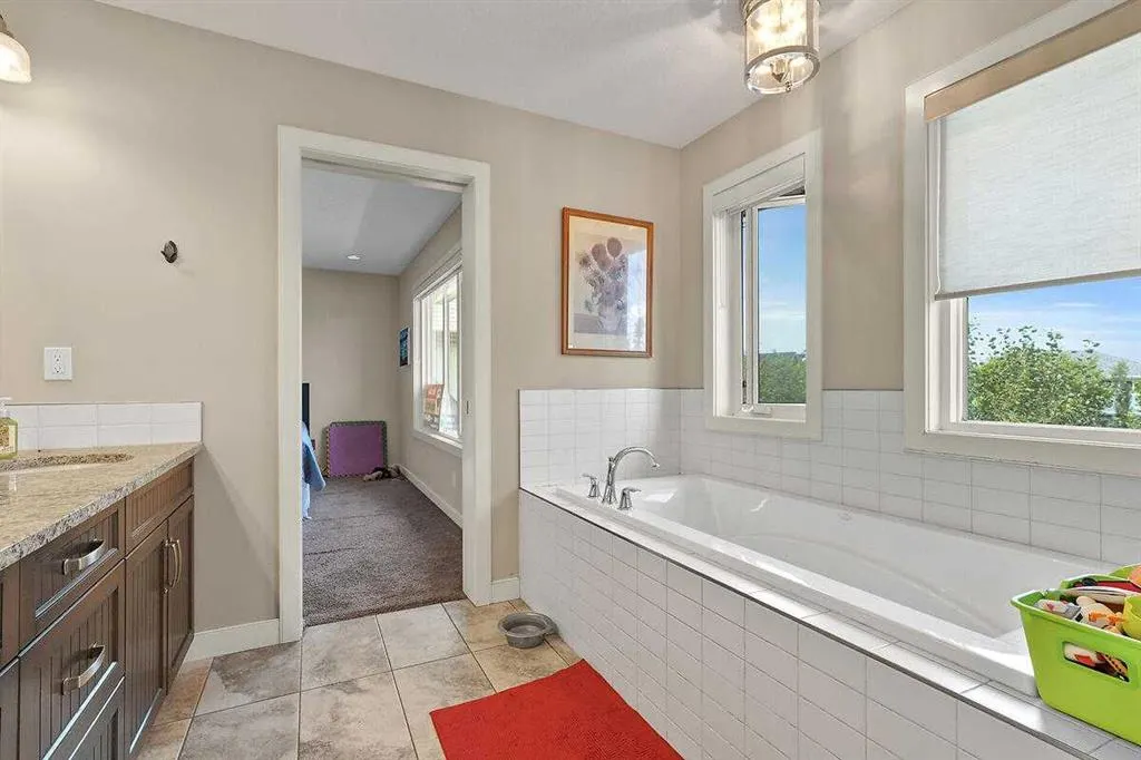 518 Mahogany Manor SE