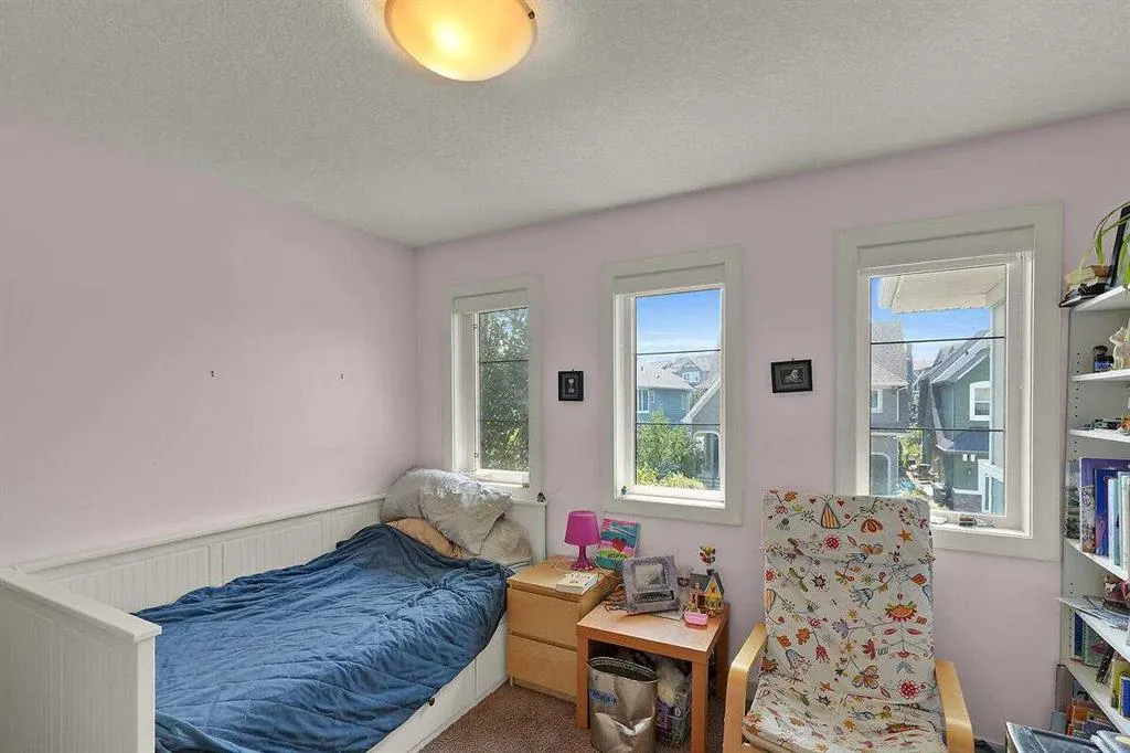 518 Mahogany Manor SE