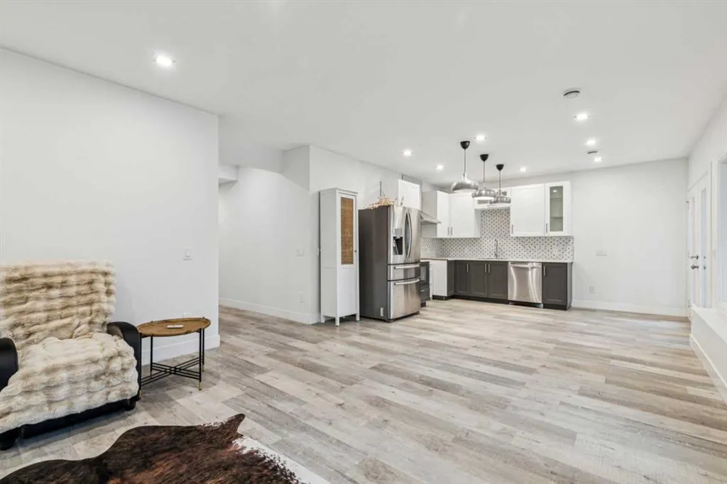 290 Mahogany Place SE