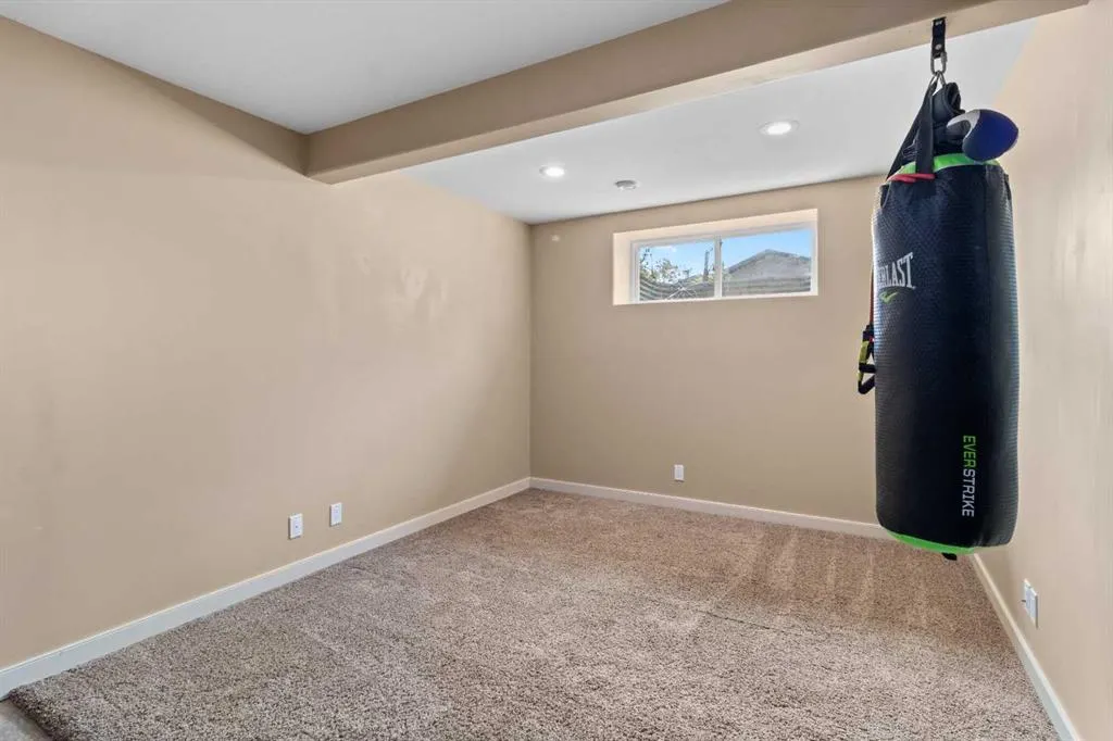 5 Lambertson Place