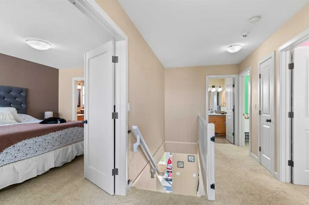 5 Lambertson Place