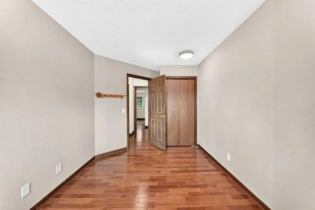 2509 Douglas Woods Link SE