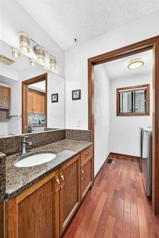 2509 Douglas Woods Link SE