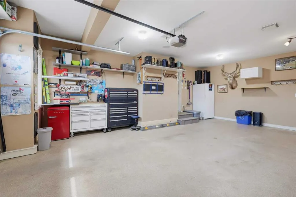 95 Regatta Way