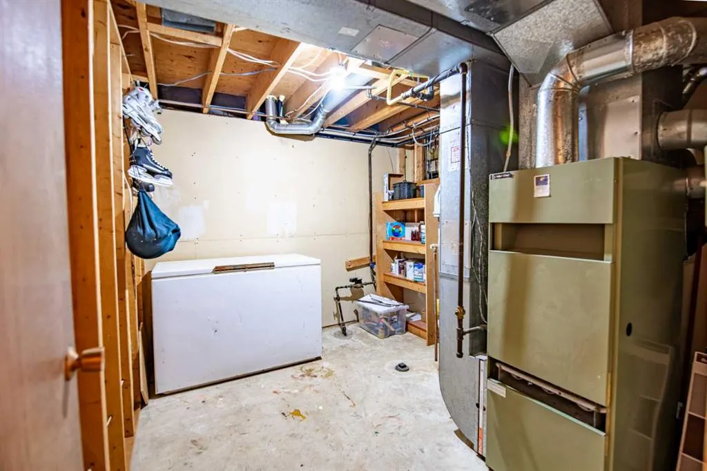 12 Opal Close
