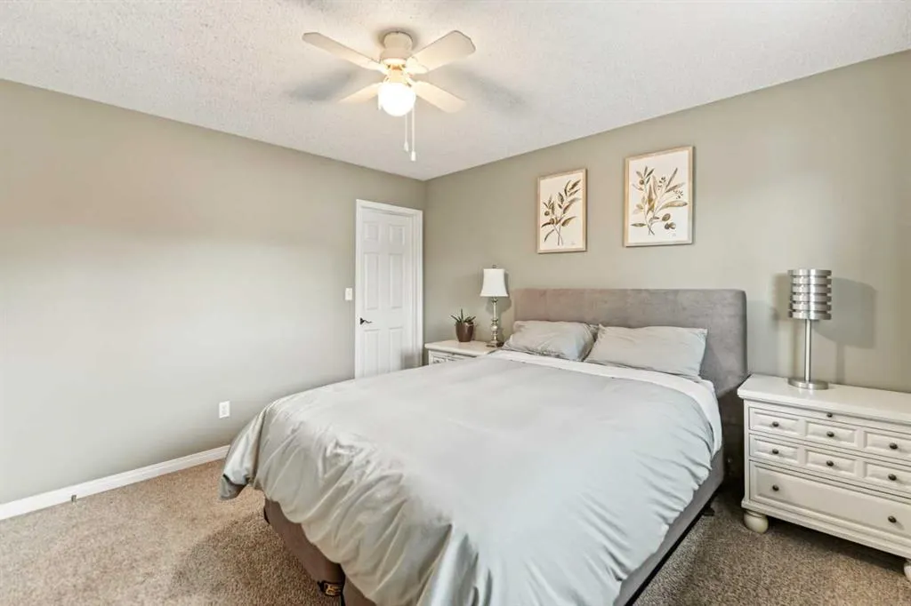 12 Opal Close