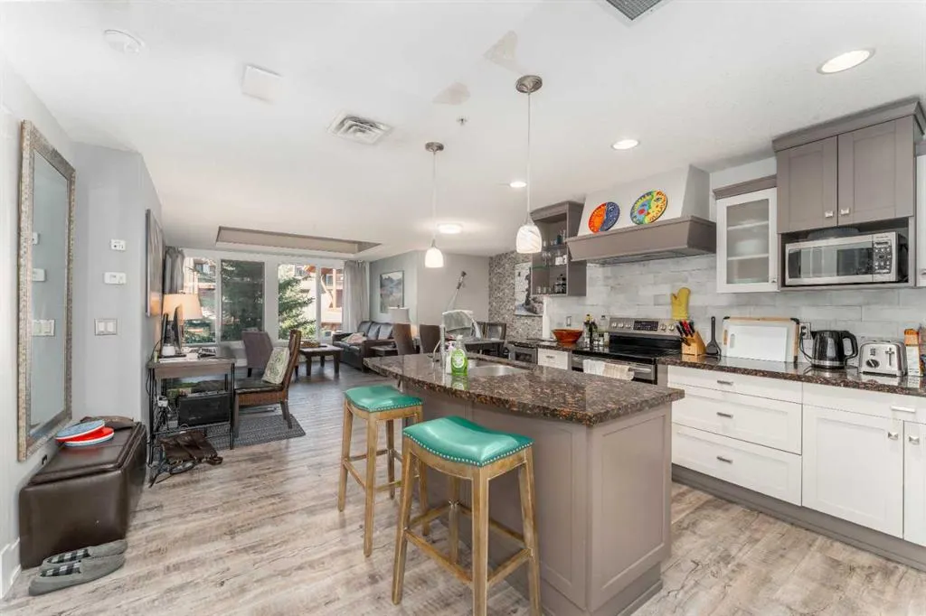 173 Kananaskis Way #213