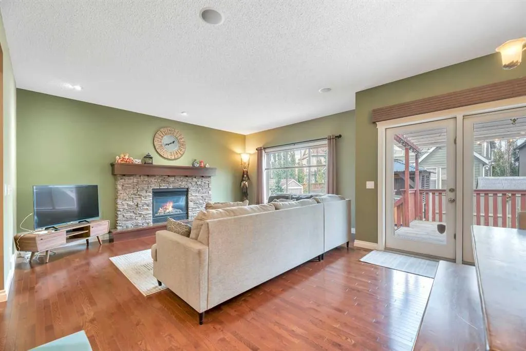 331 Mahogany Court SE