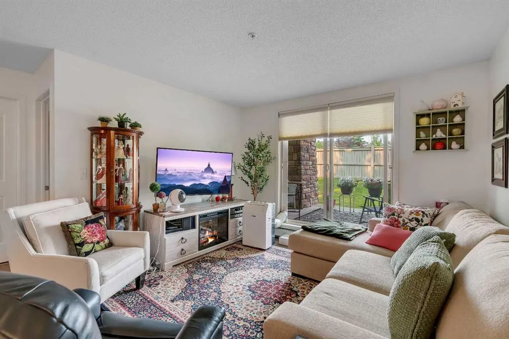 428 Chaparral Ravine View SE #116