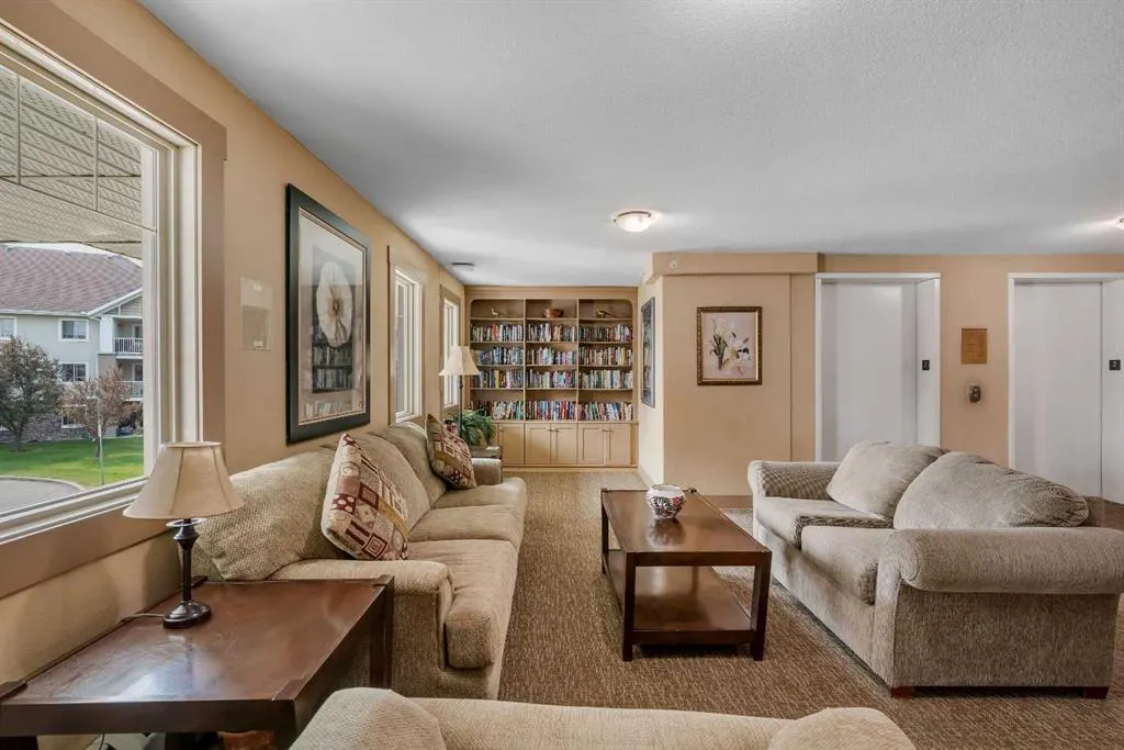 428 Chaparral Ravine View SE #116