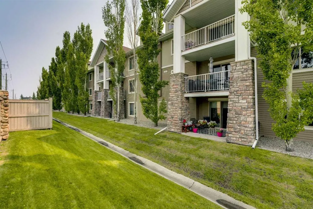 428 Chaparral Ravine View SE #116
