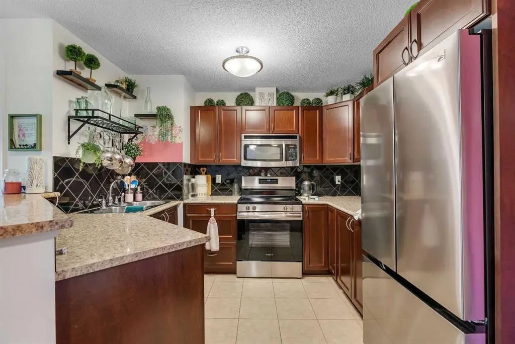 428 Chaparral Ravine View SE #116